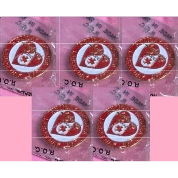 Lot of 5 -American Red Cross, Holiday Heroes Labor Day Award Pins New- ¾" round - Picture 1 of 4